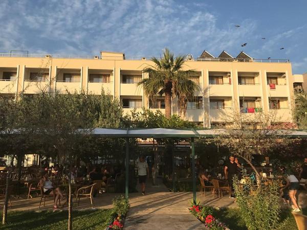 Dikelya Hotel Dikili Eksteriør billede